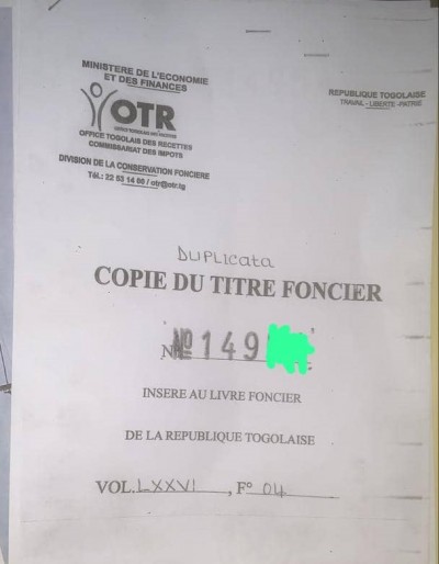 2 lots collés avec titre foncier proche du marché
